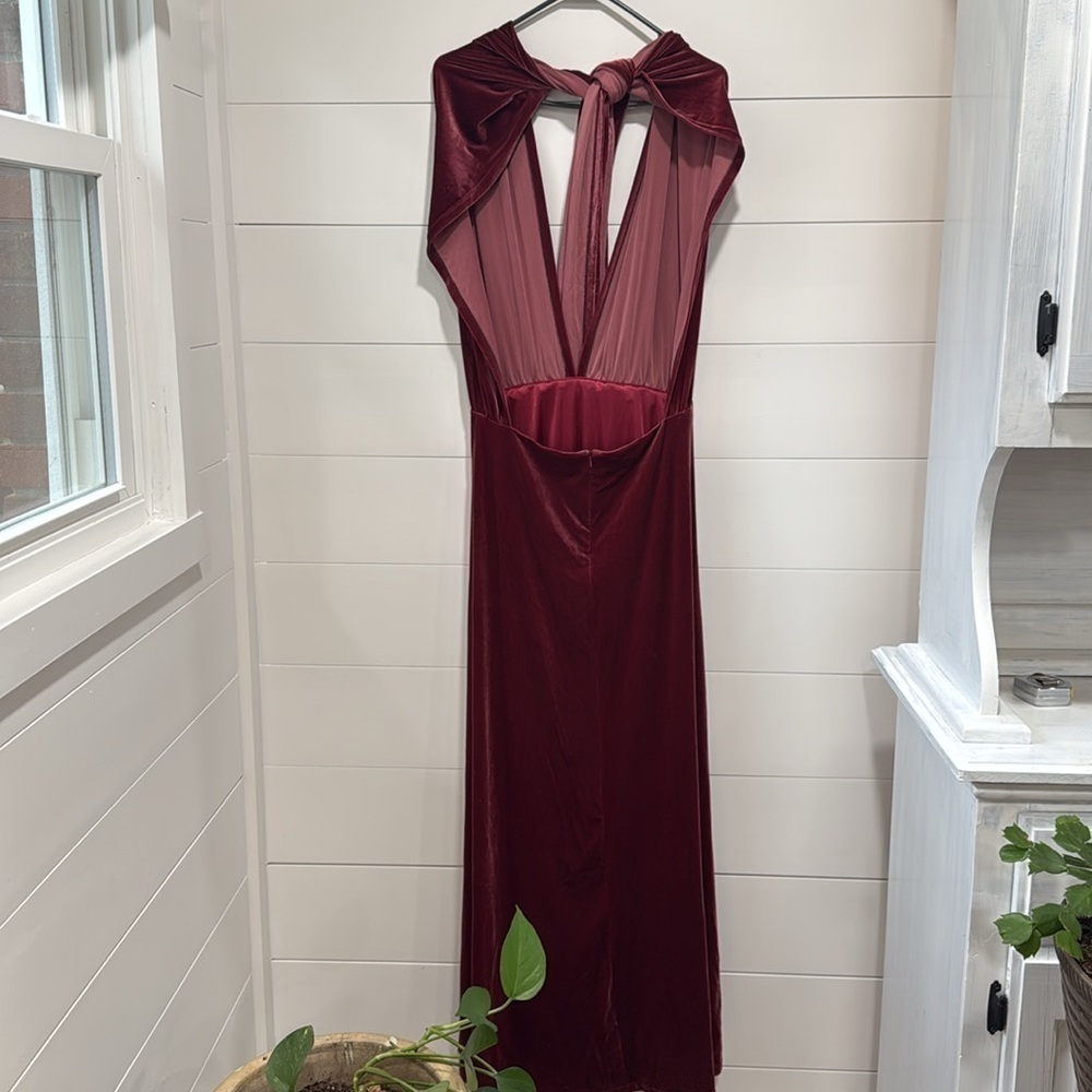 Revelry Micah Convertible Velvet Maxi Dress in Romantic Rose Red Size Medium - Picture 5 of 14